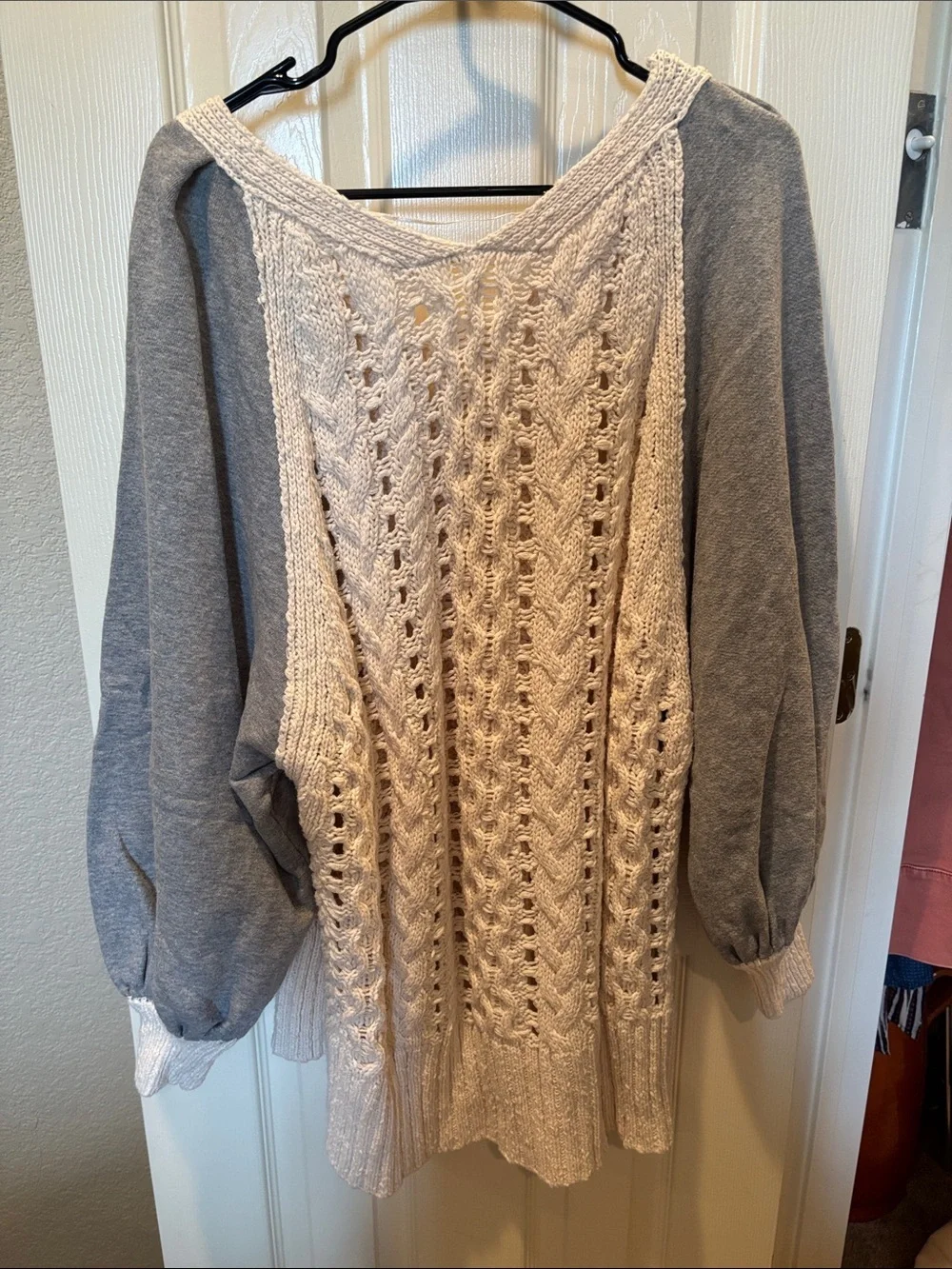 Free People Hideaway Cable Pullover Sweater Ivory Gray Oversized Small